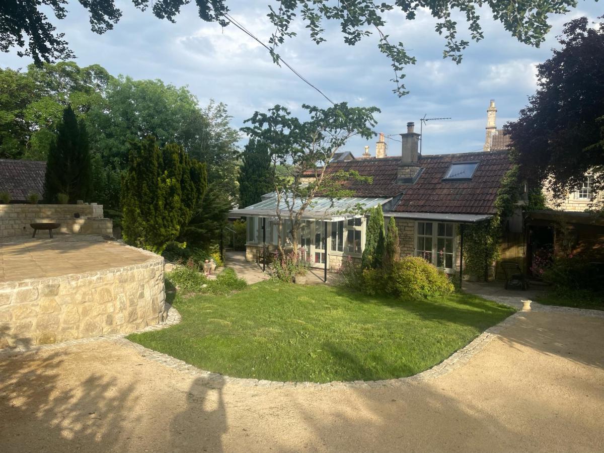 Gorgeous Country Cottage On Outskirts Of Bath With Wood Fired Hot Tub Midford Zewnętrze zdjęcie