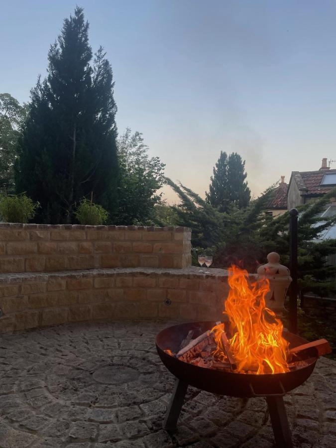 Gorgeous Country Cottage On Outskirts Of Bath With Wood Fired Hot Tub Midford Zewnętrze zdjęcie