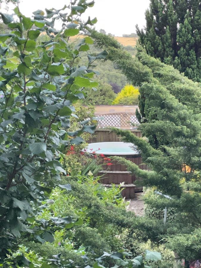 Gorgeous Country Cottage On Outskirts Of Bath With Wood Fired Hot Tub Midford Zewnętrze zdjęcie